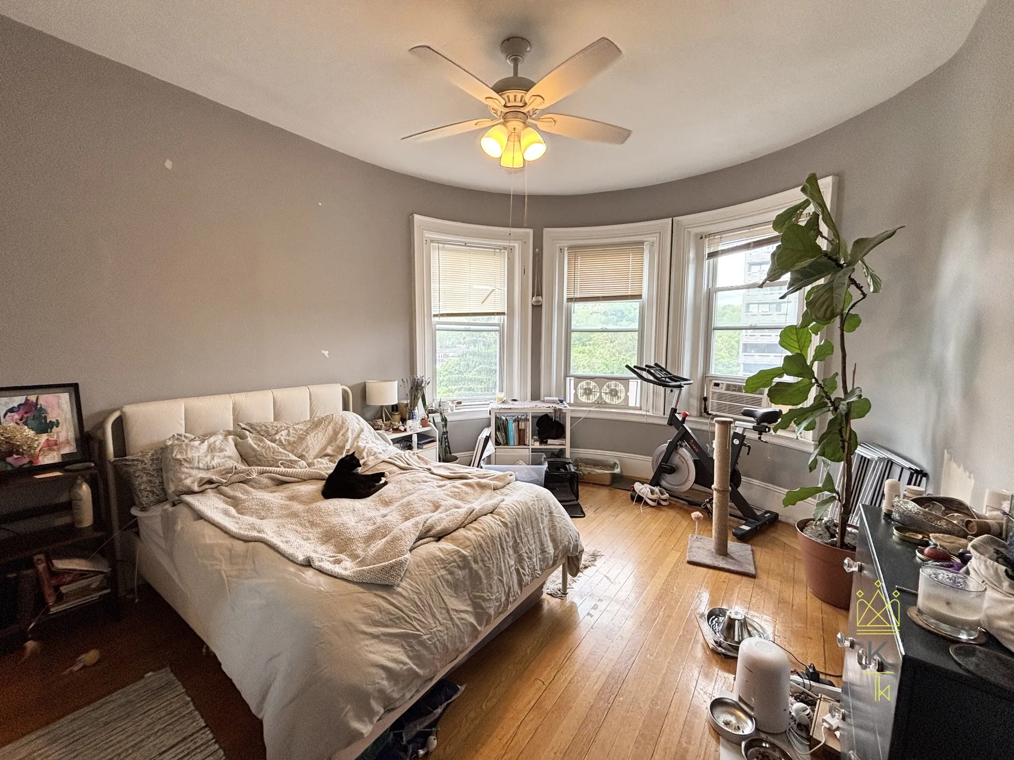 1477 Beacon St, Griggs Park