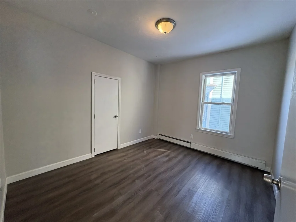 171 Pleasant St, Attleboro