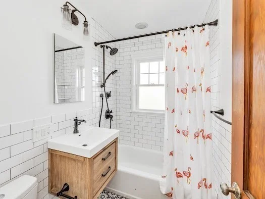 59 Crest St, West Roxbury