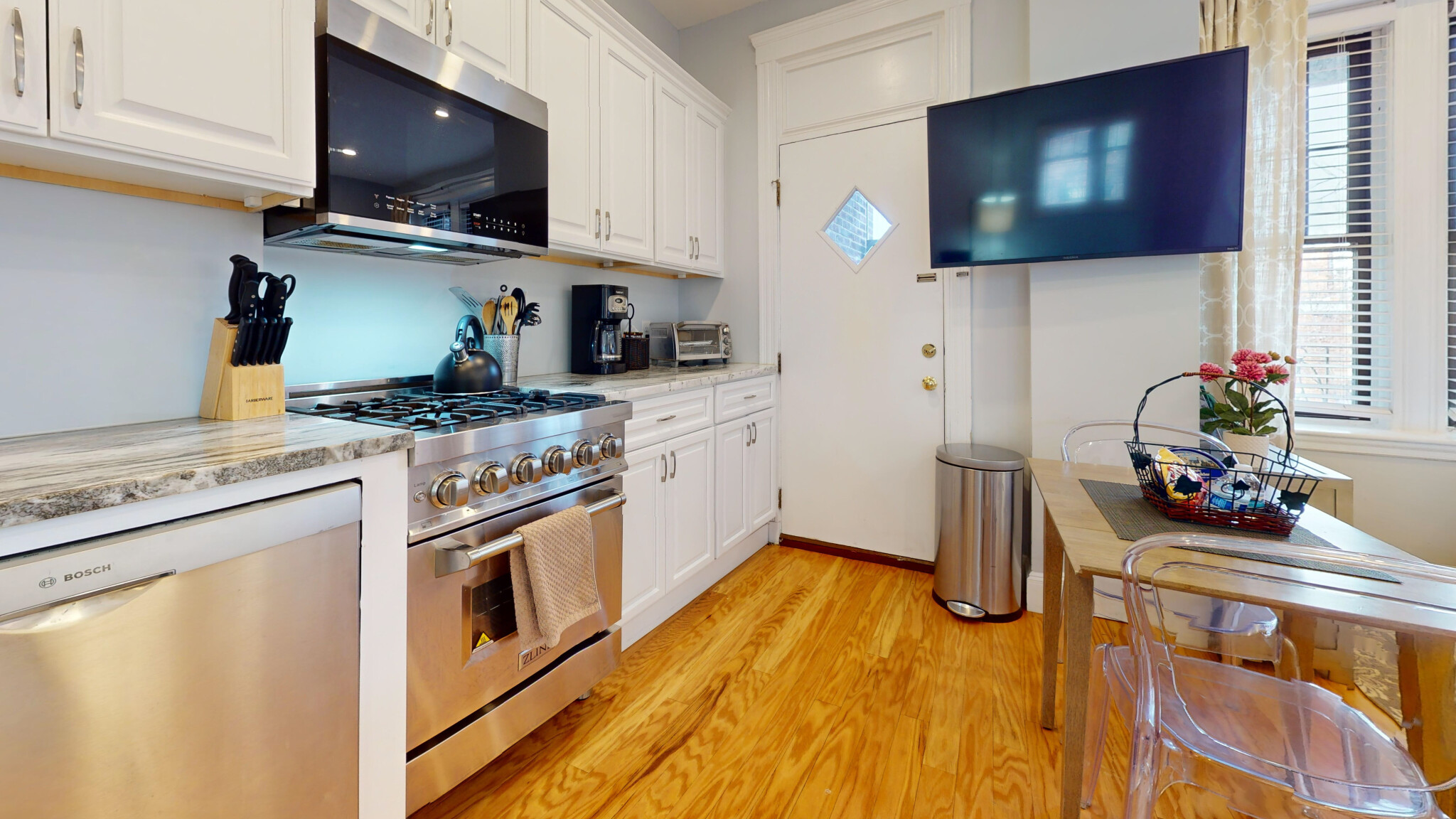 185 Chestnut Hill Ave, Brighton