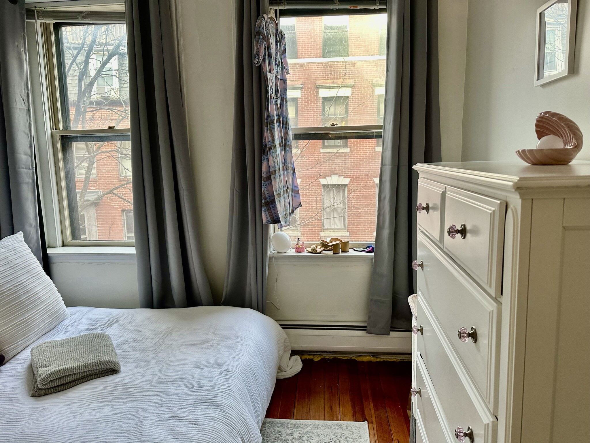 17 Irving St, Beacon Hill