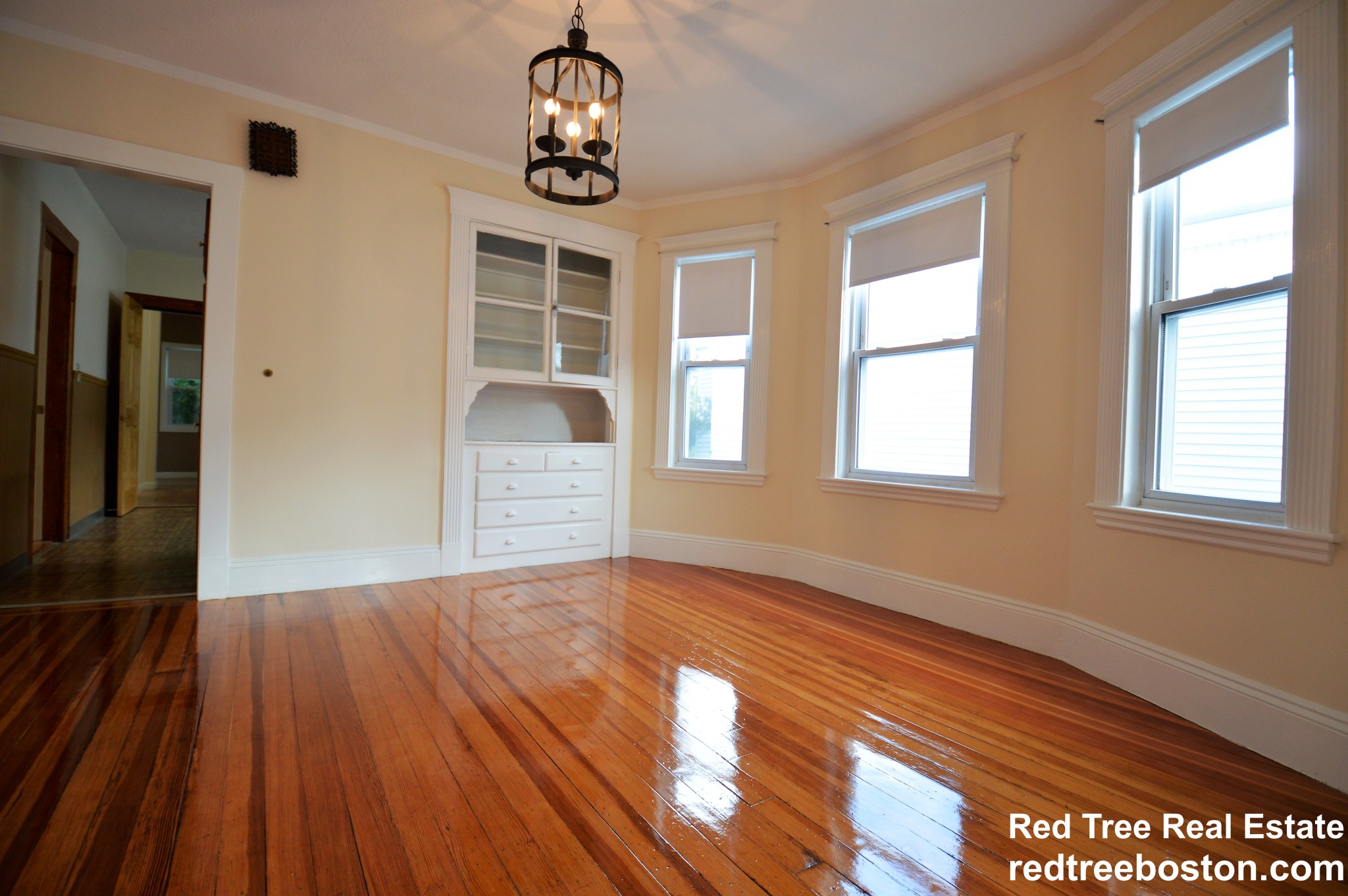 39 Montfern Ave, Brighton