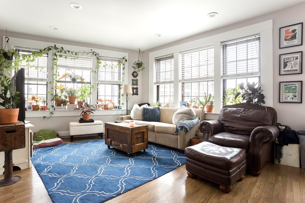 534 Tremont St, South End