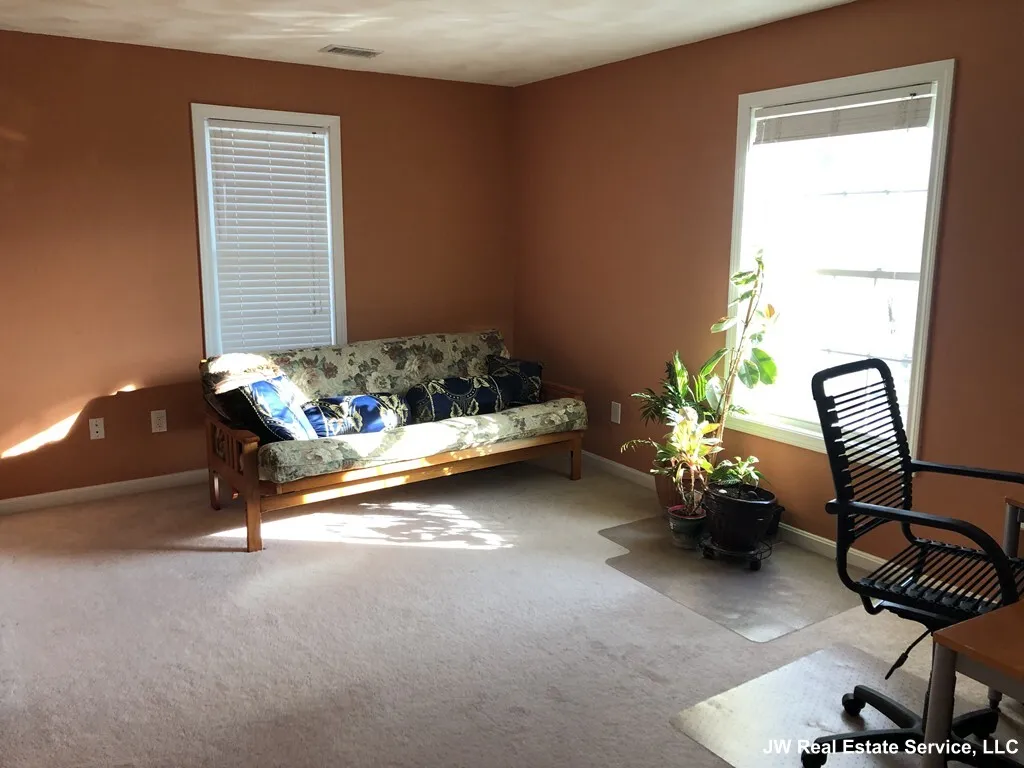 111 Oxford St, Revere