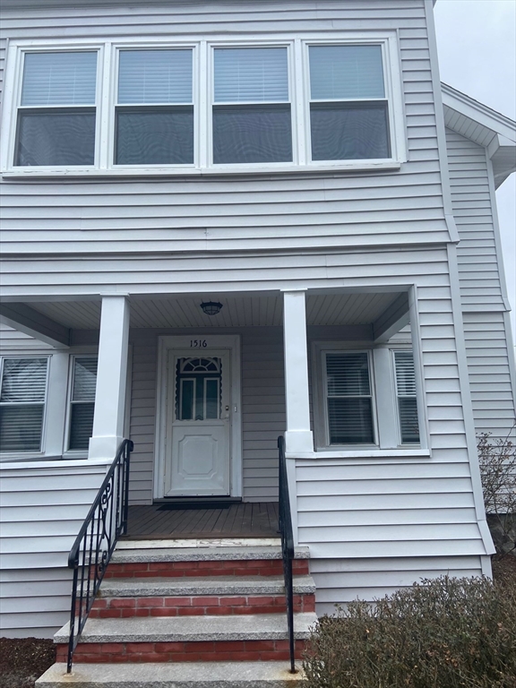 1514-1516 Centre St, Roslindale