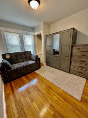 16 Colonial Ave, Nonantum