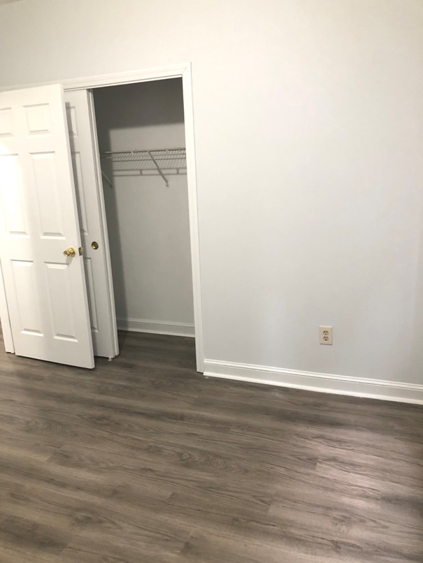 122 Berkshire Pl, Wellington-Harrington