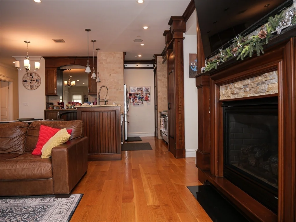 161 Tudor, South Boston