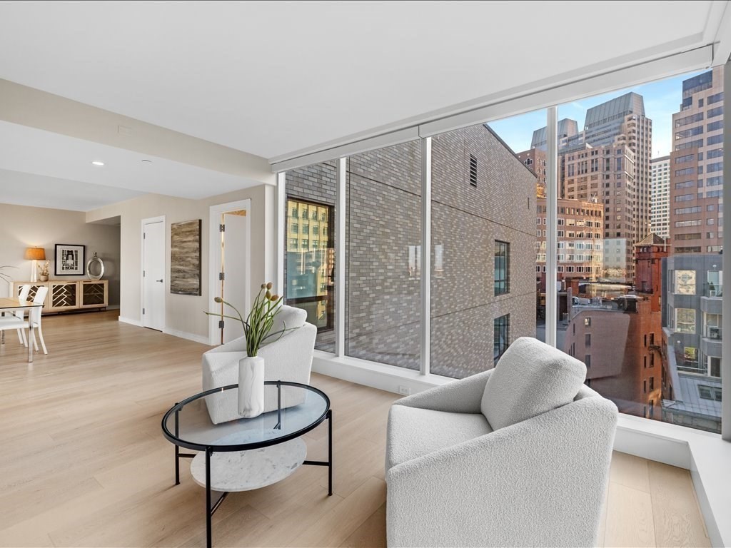 110 Broad St, Waterfront