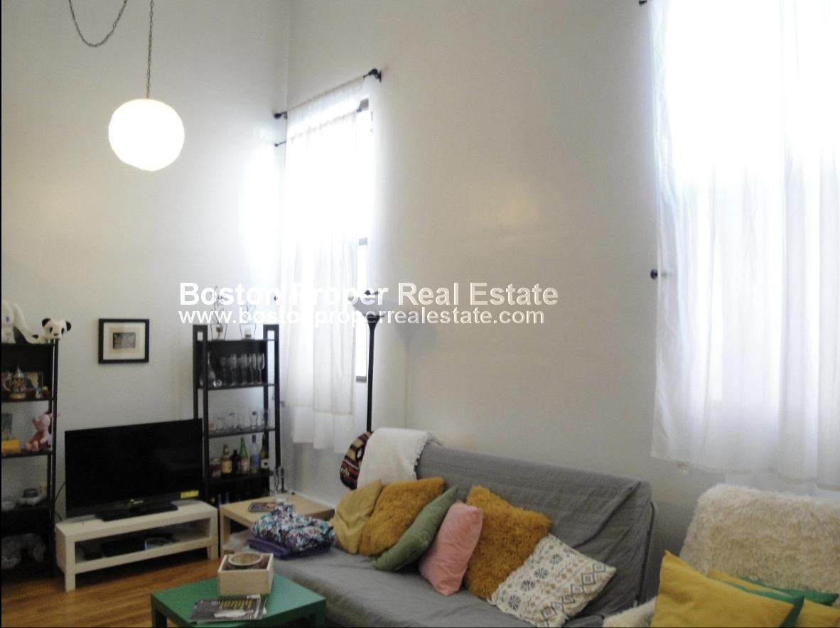 168 Northampton St, Roxbury