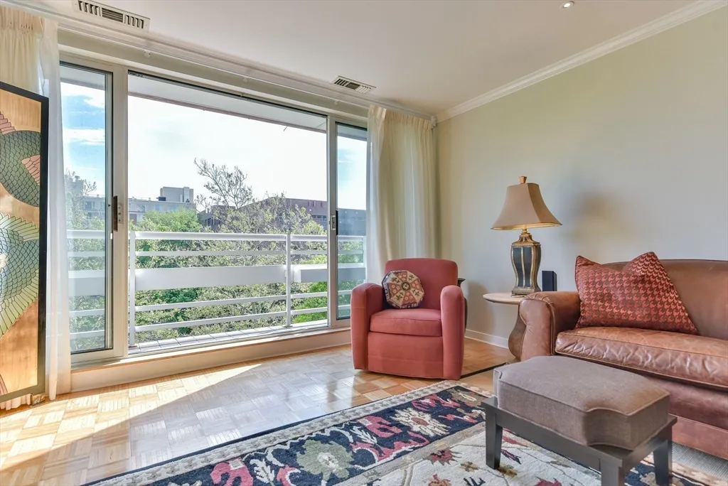 4 Canal Park, East Cambridge