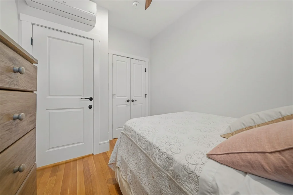 286 Beacon, Back Bay