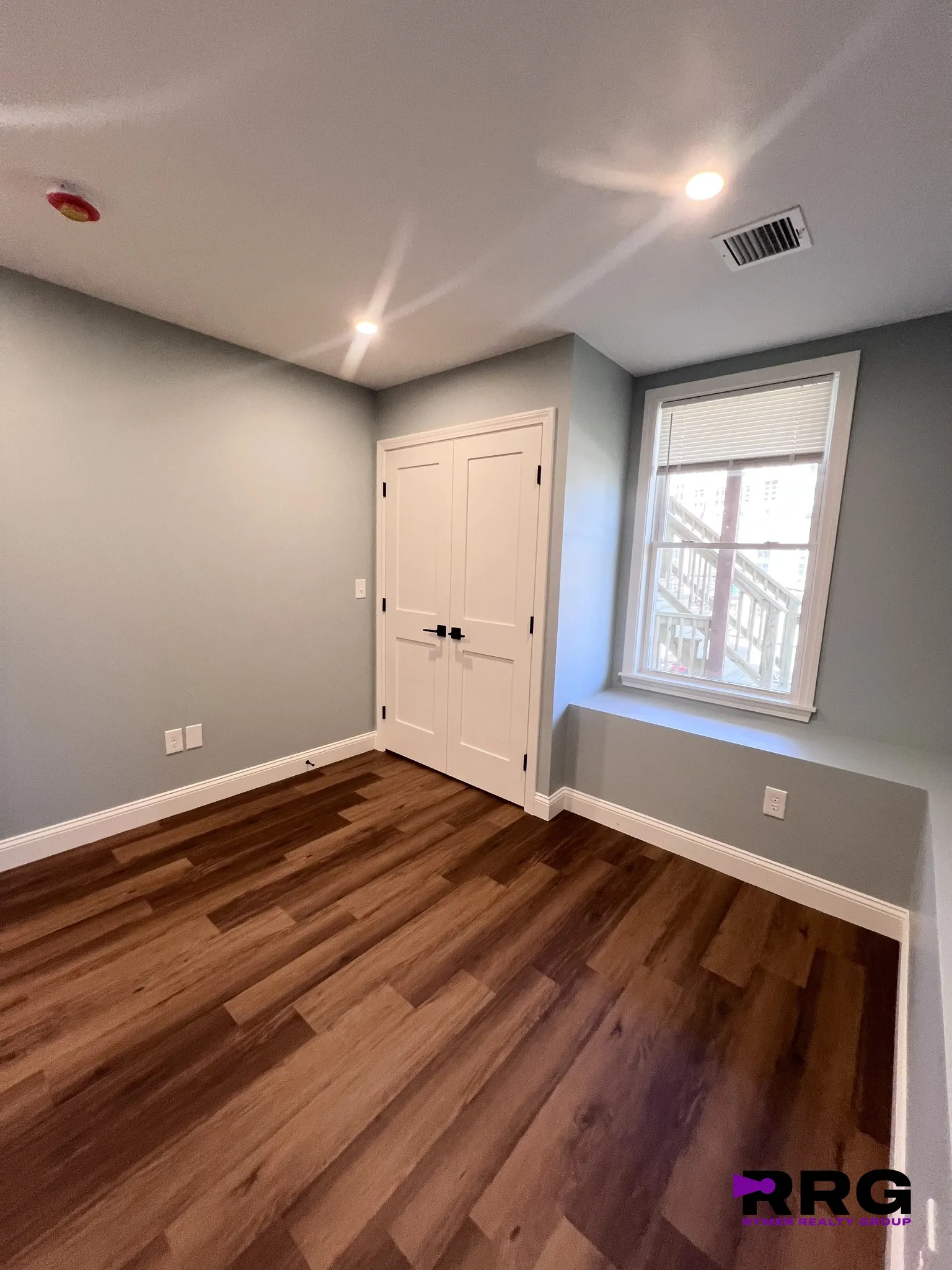 19 Sawyer Ave, Dorchester