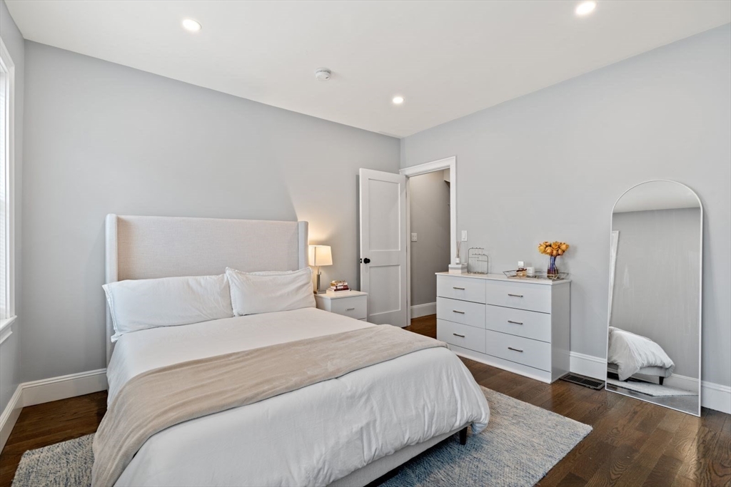 279 Gold St, South Boston