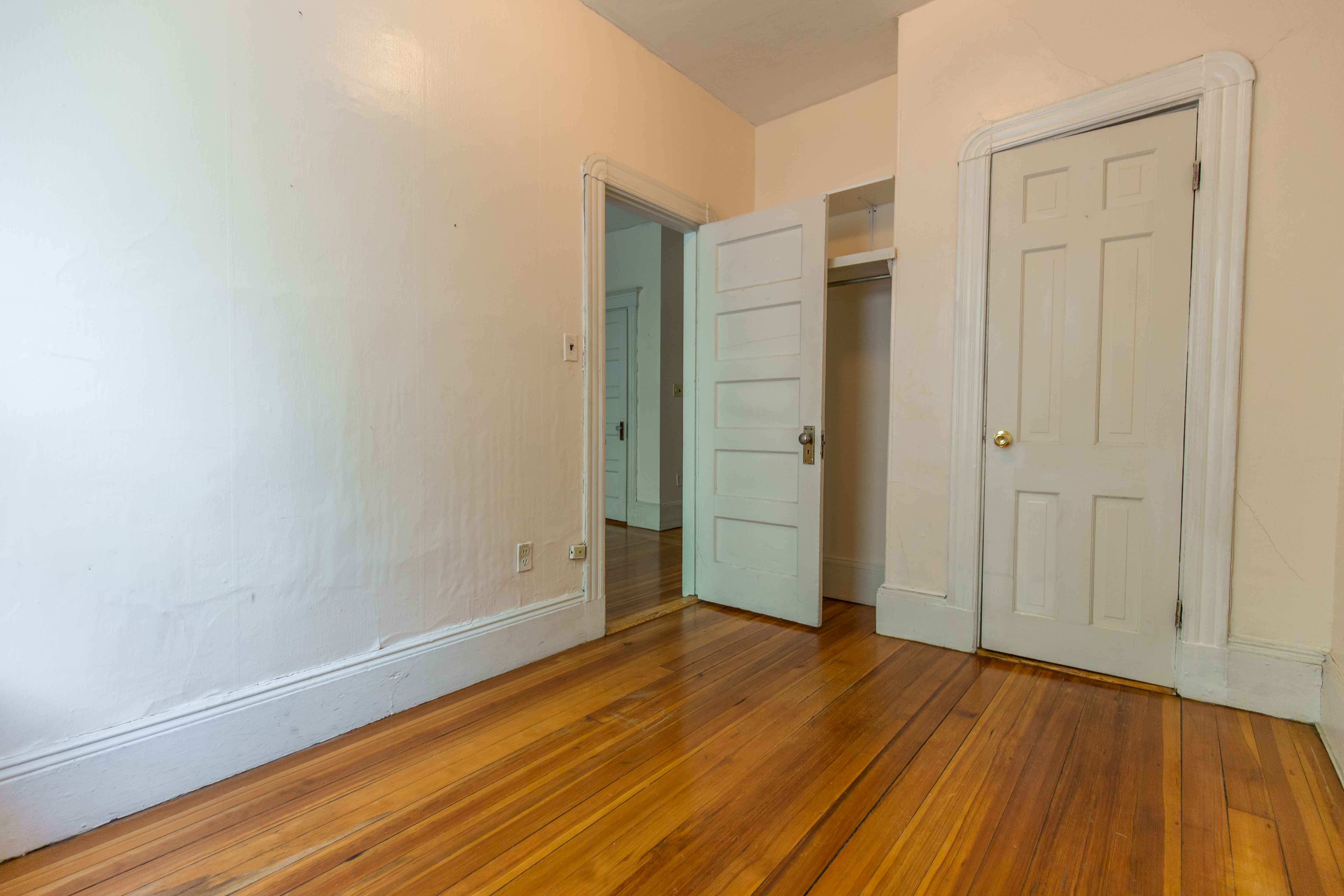 1 bed, 1 bath apartment for rent at 28.5 Myrtle St Unit 3, Beacon Hill — photo 6 of 17