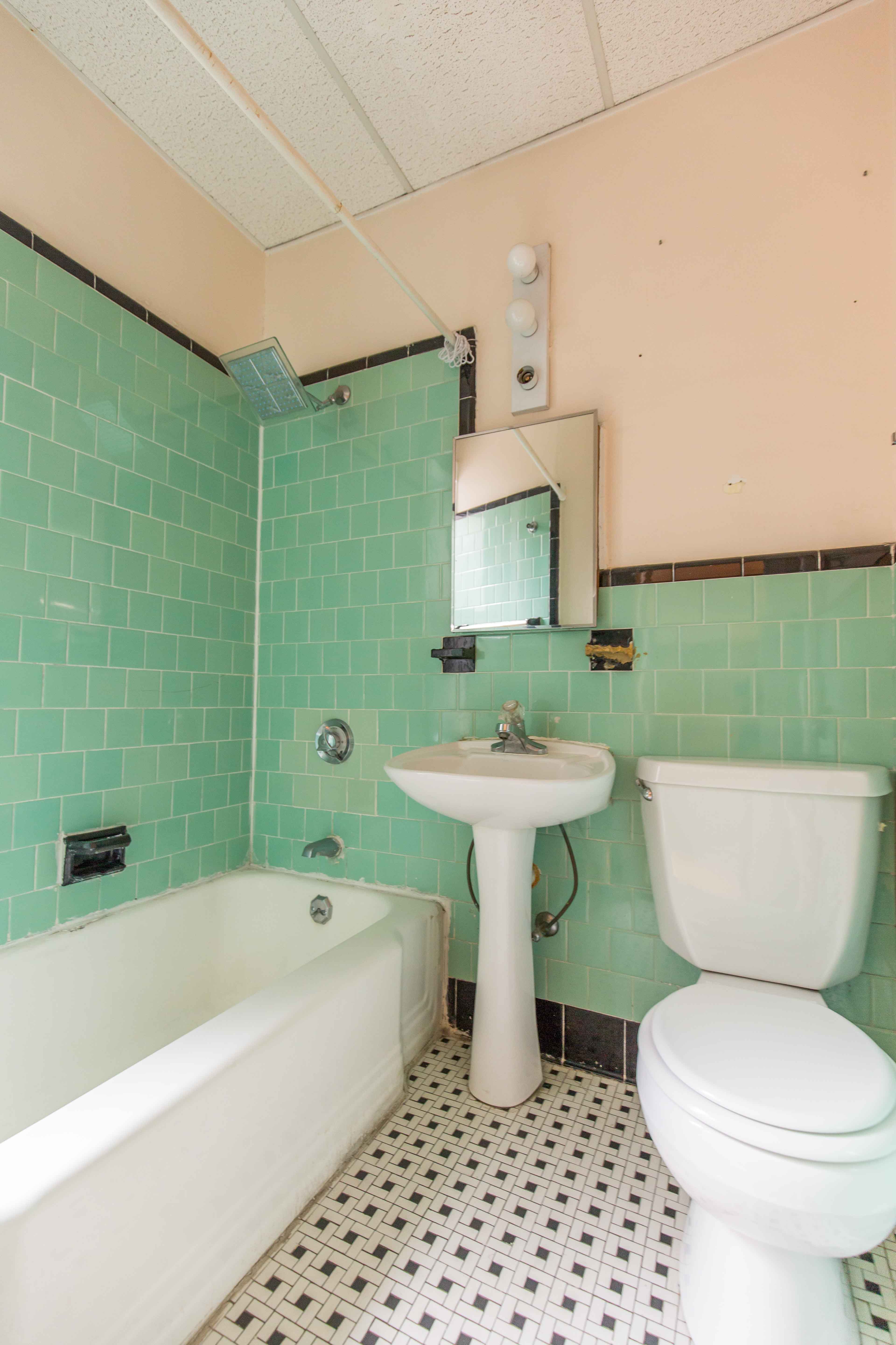 1 bed, 1 bath apartment for rent at 28.5 Myrtle St Unit 3, Beacon Hill — photo 7 of 17