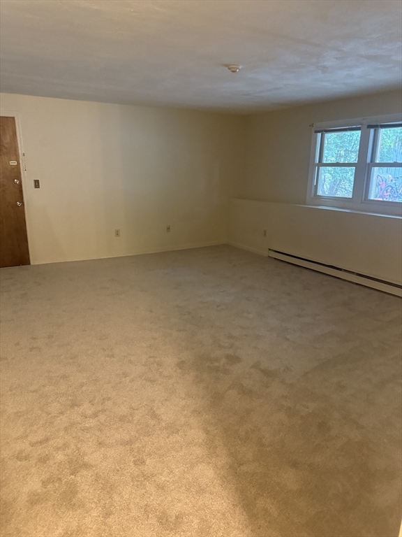 387 Adams St, Abington