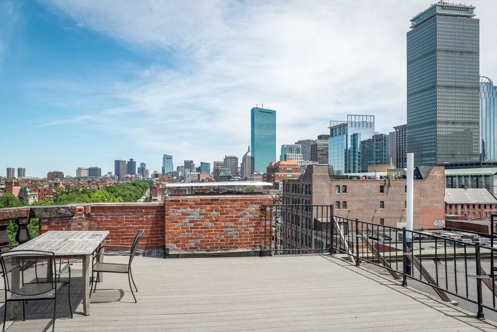 362 Commonwealth Ave, Back Bay