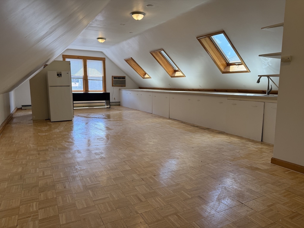 127 Arlington St, Hyde Park