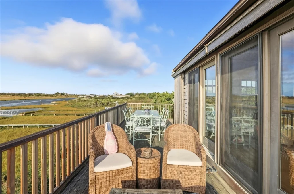 26 Tennessee Ave, Nantucket