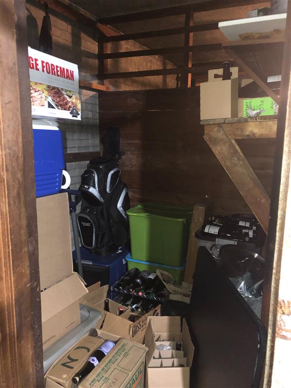 77 Martin St, Neighborhood Nine