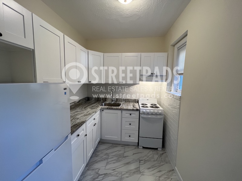 2018 Commonwealth Ave, Brighton