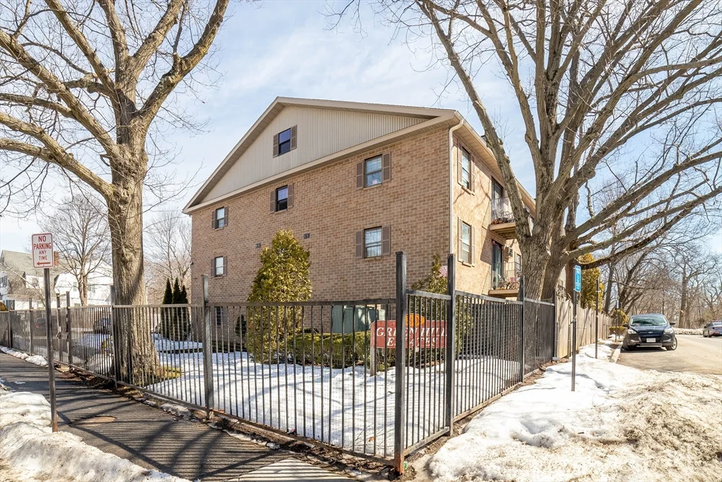 80 Staton St, Belmont Hill