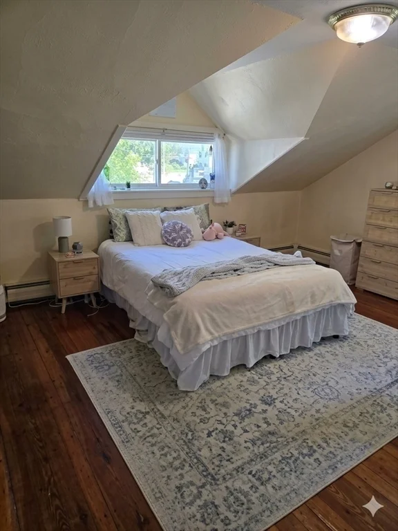 155 Amity St, Amherst