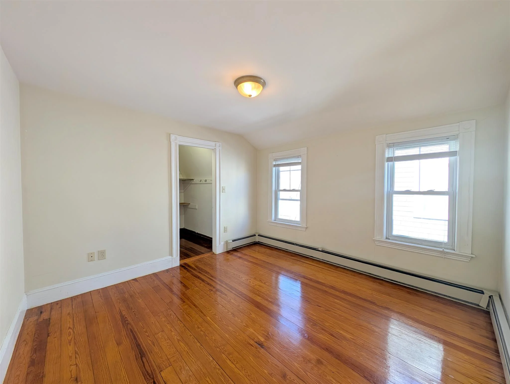 41 Bay State Ave, Powder House Square