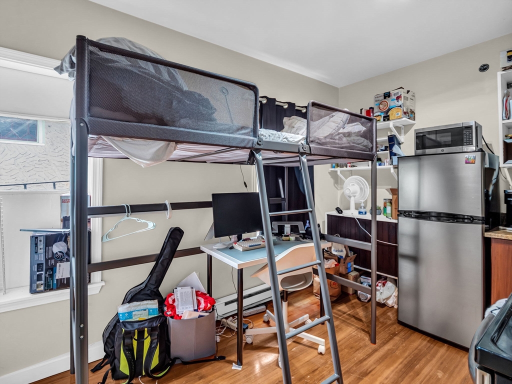 97 College Ave, Somerville