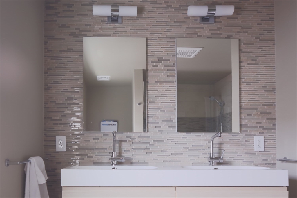 9 Irvington Rd, West Somerville