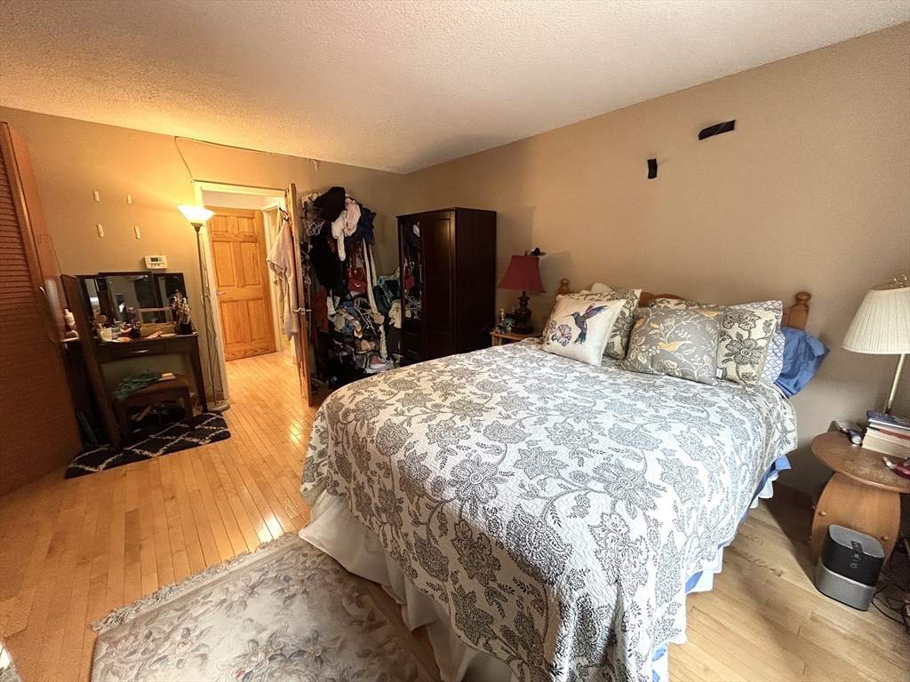 99 Pond Ave, Brookline Village