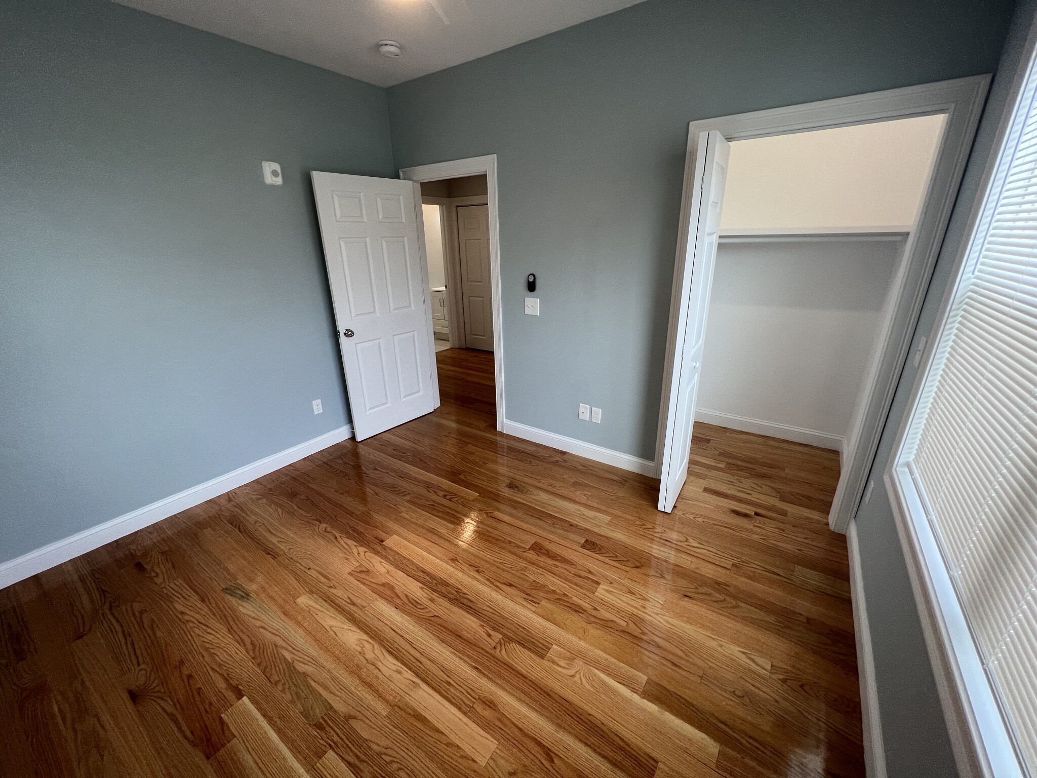 126 Cross St, East Somerville