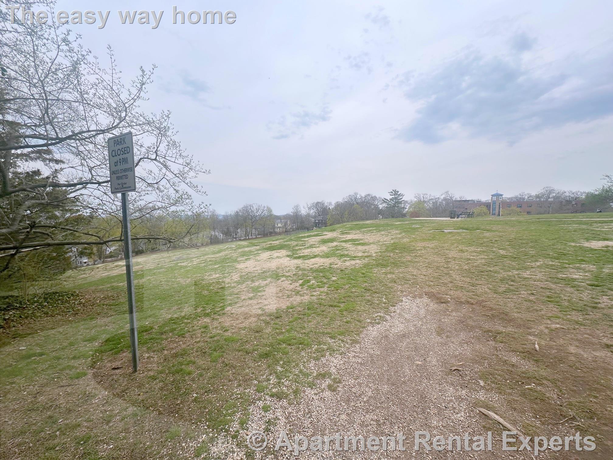 86 Coolidge Rd, Arlington Heights