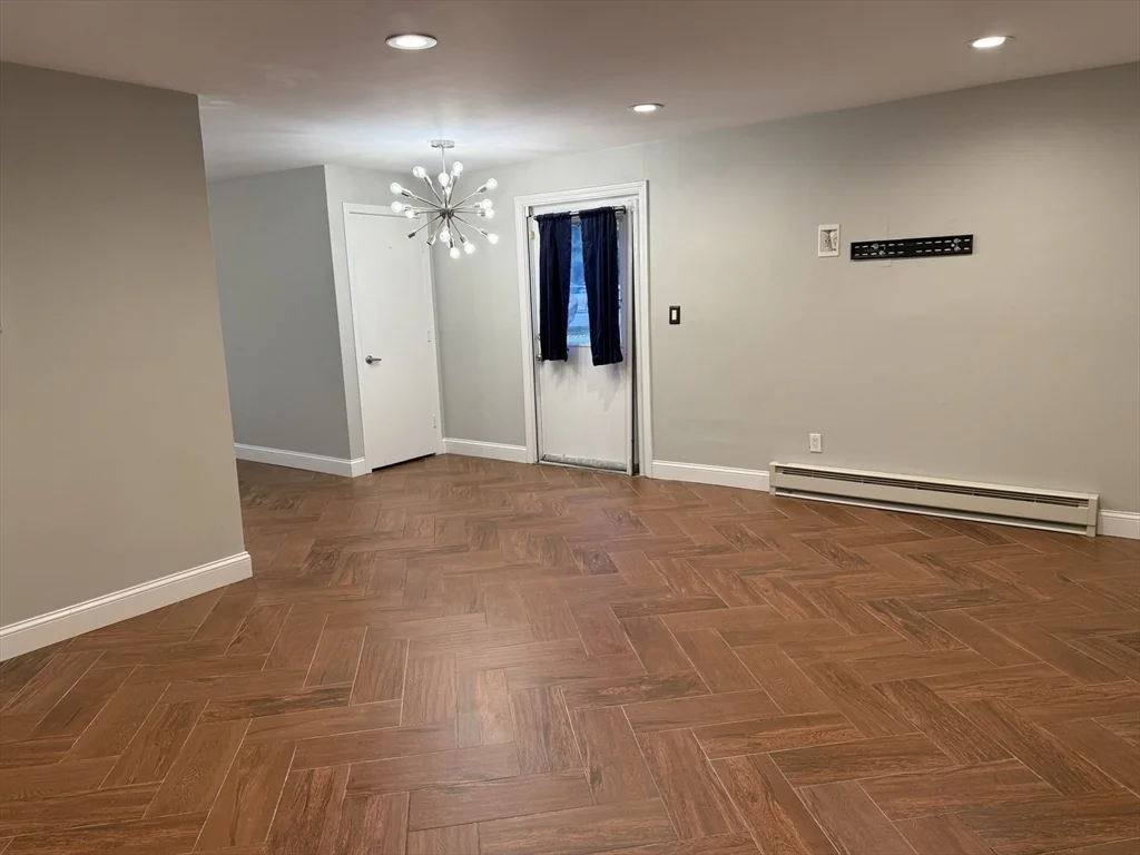 180 Main St, Bridgewater