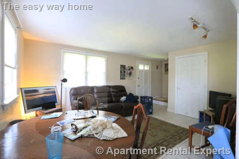 90 North St, Teele Square