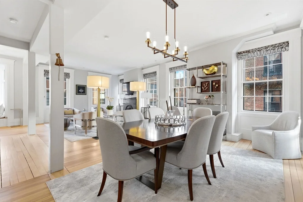 50 River St, Beacon Hill