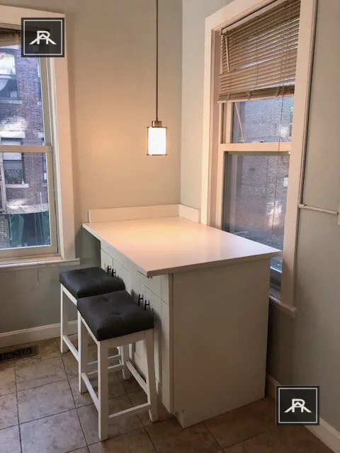 128 Glenville Ave, Allston