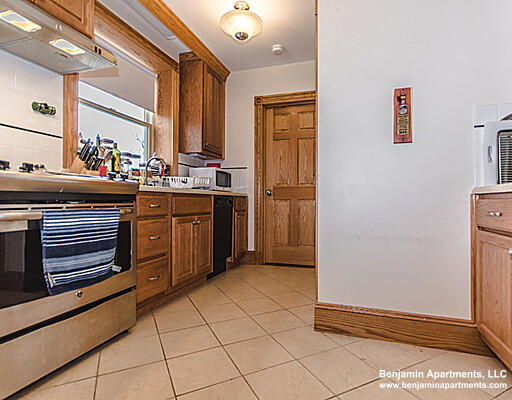 16 South Russell St, Beacon Hill