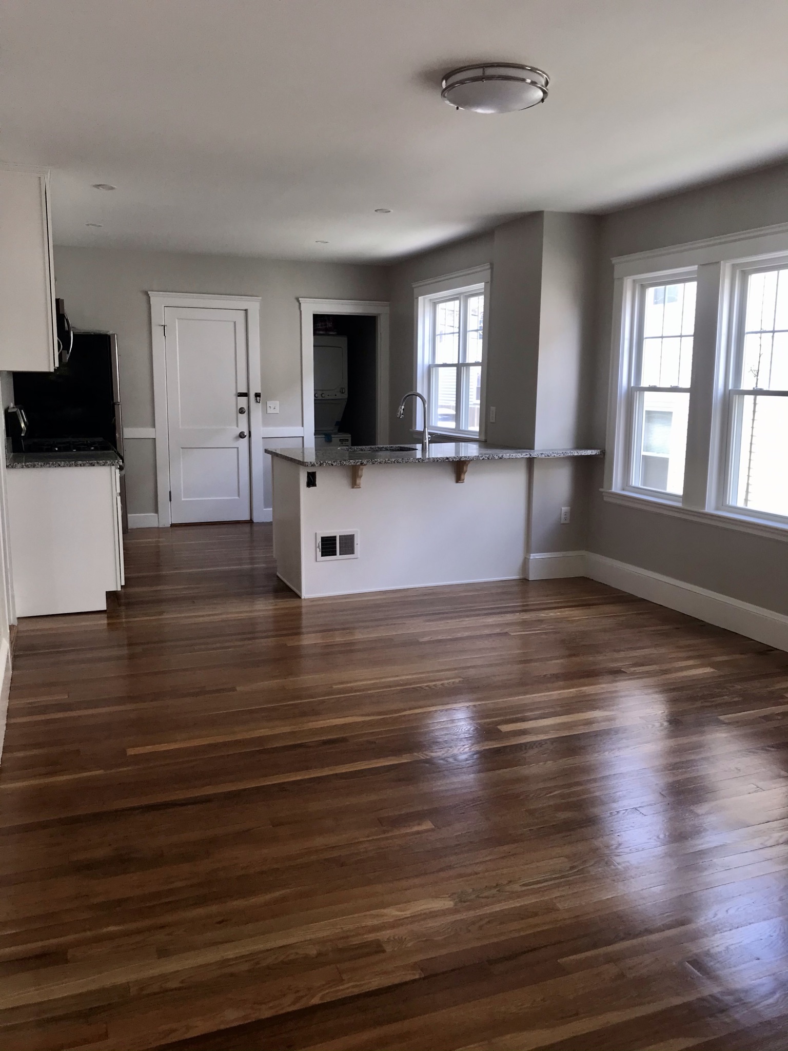 3 bed, 2 bath apartment for rent at 18 Arbroth St Unit 1, Dorchester — photo 19 of 31