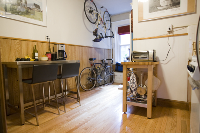 1 bed, 1 bath apartment for rent at 28.5 Myrtle St Unit 1, Beacon Hill — photo 2 of 10
