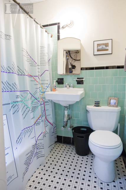 1 bed, 1 bath apartment for rent at 28.5 Myrtle St Unit 1, Beacon Hill — photo 4 of 10