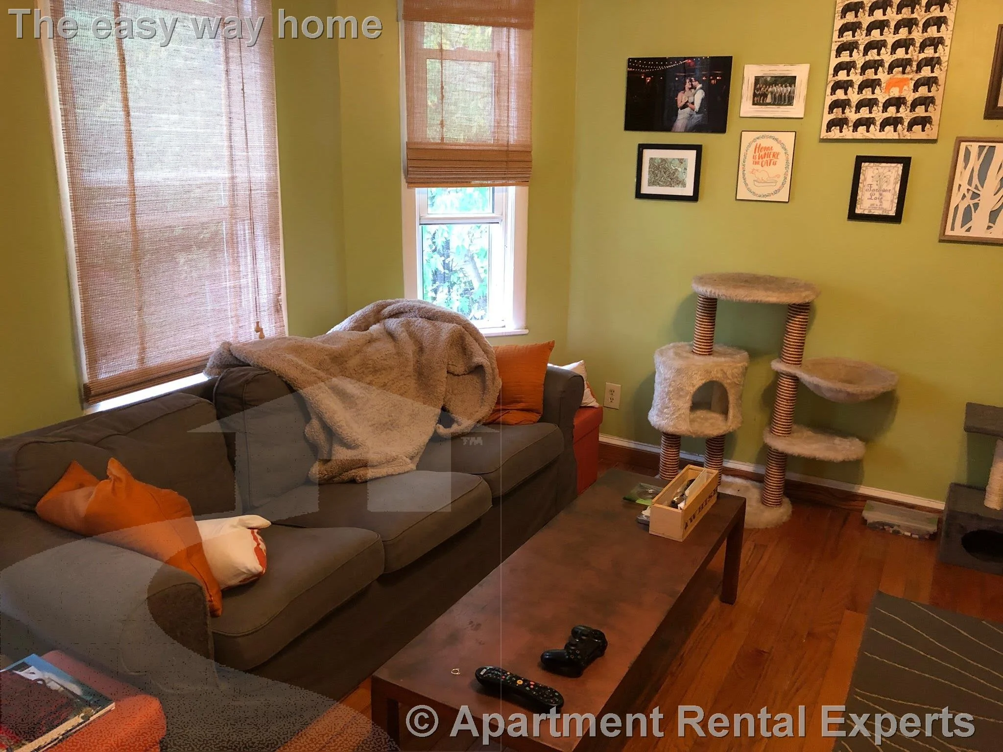 9 Lowell Ter, Magoun Square