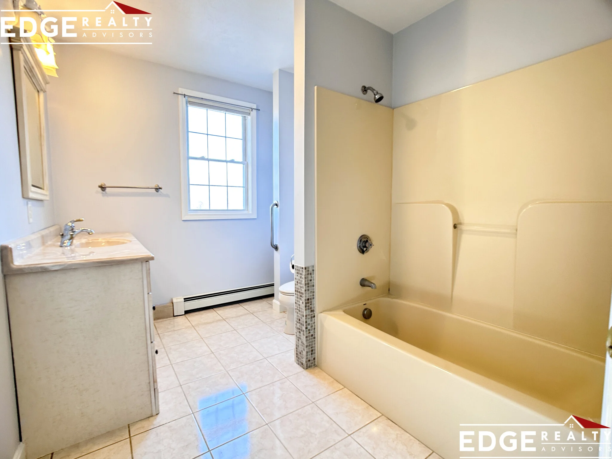 14 Brooks St, Brighton