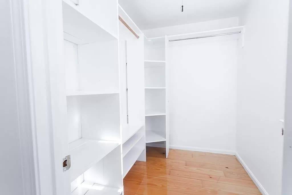 35 Fort Ave, Roxbury