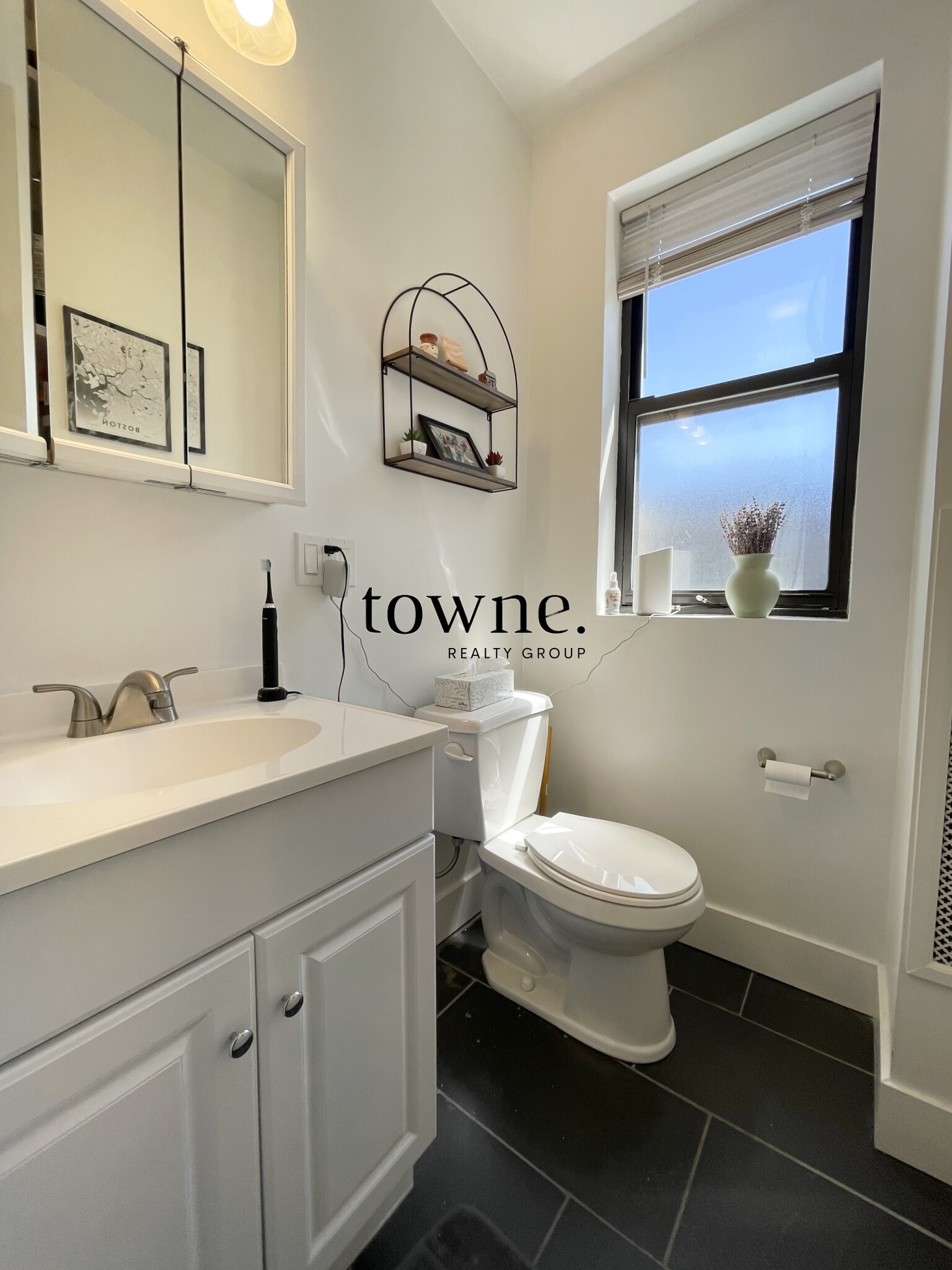 11 Peterborough St, Fenway