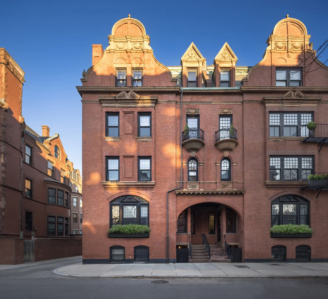 8 Fairfield St, Back Bay