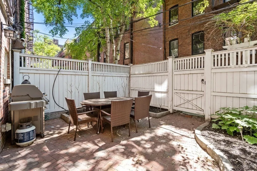 48 Appleton St, South End