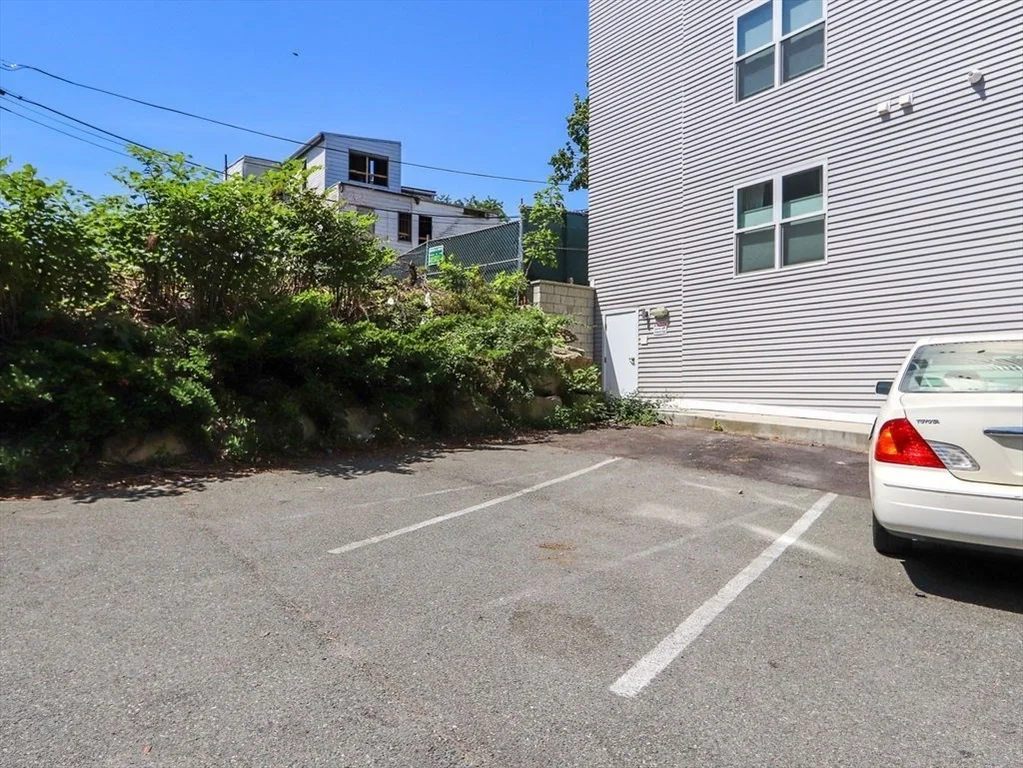 201 K St, South Boston