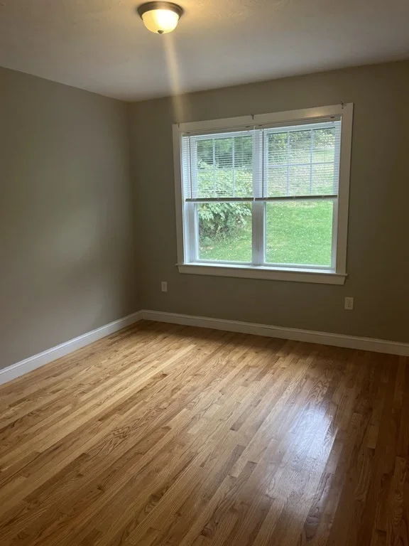 20 Humphrey, Weymouth